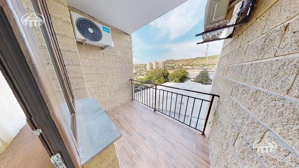 Apartment · 95 m² · Yerevan