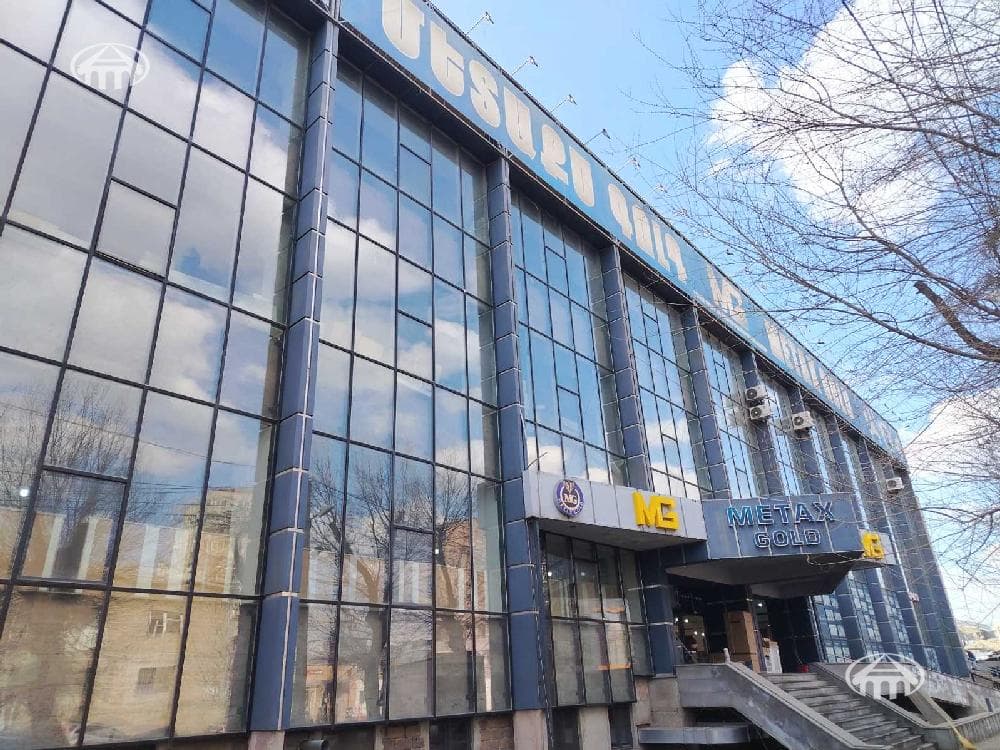 Գրասենյակ · 400 մ² · Երևան