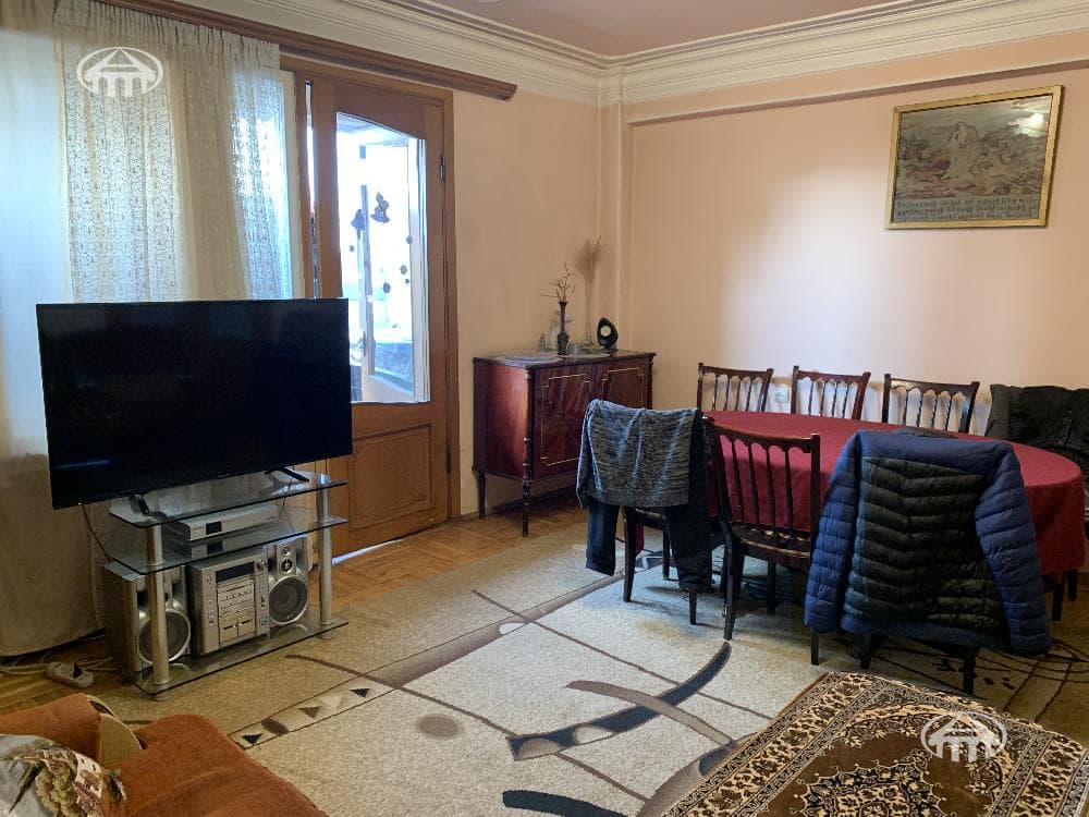 Բնակարան · 96 մ² · Երևան