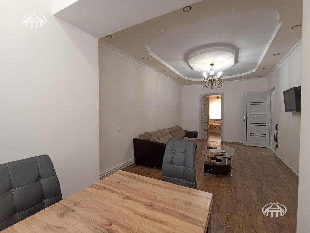 Квартира · 77 м² · Ереван