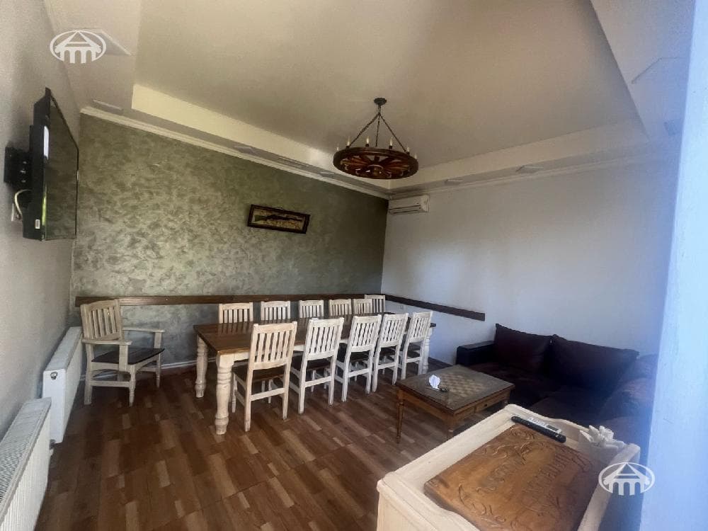 Ресторан · 619 м² · Ереван