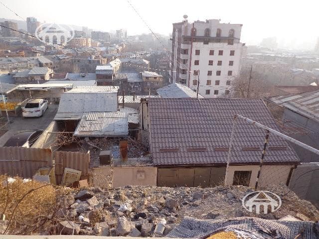 Հողատարածք · 124 մ² · Երևան