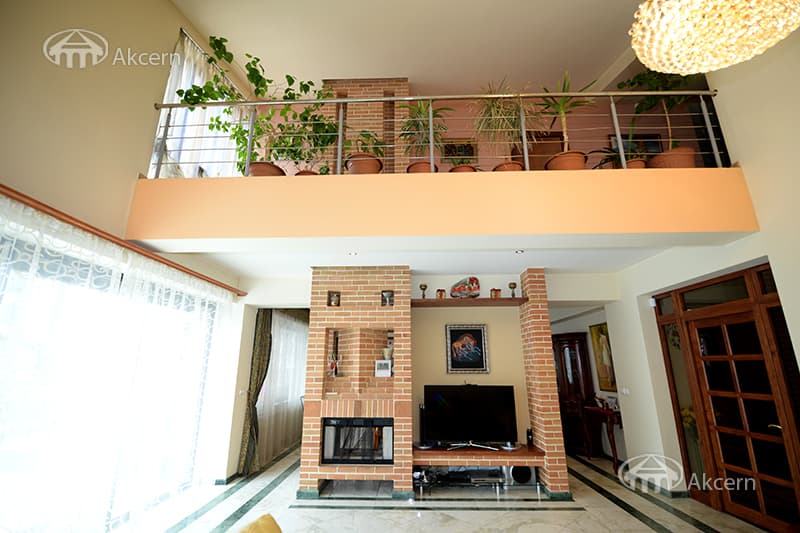 Mansion · 650 m² · Yerevan
