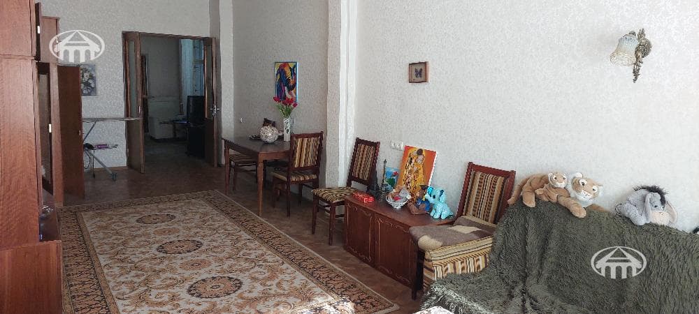 Բնակարան · 3 սեն. · 110 մ² · Երևան