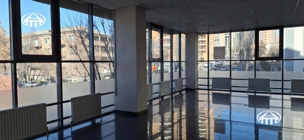 Խանութ · 420 մ² · Երևան