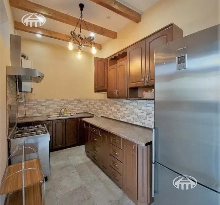 Hotel · 328 m² · Dilijan