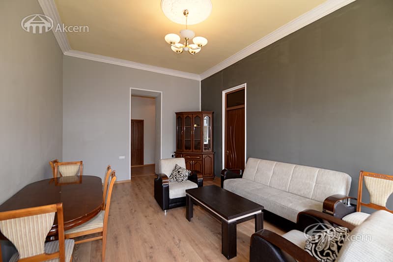 Բնակարան · 3 սեն. · 110 մ² · Երևան