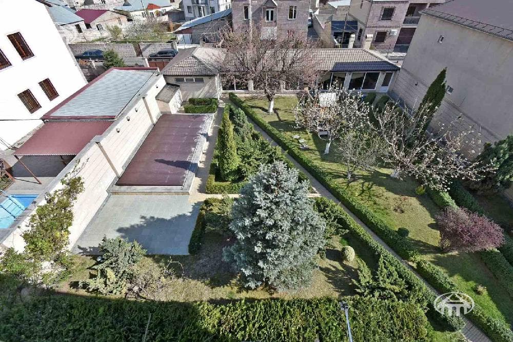 Mansion · 416 m² · Yerevan