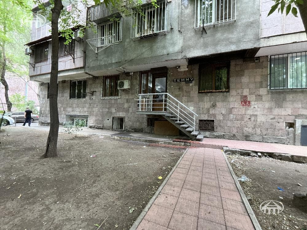 Office · 200 m² · Yerevan