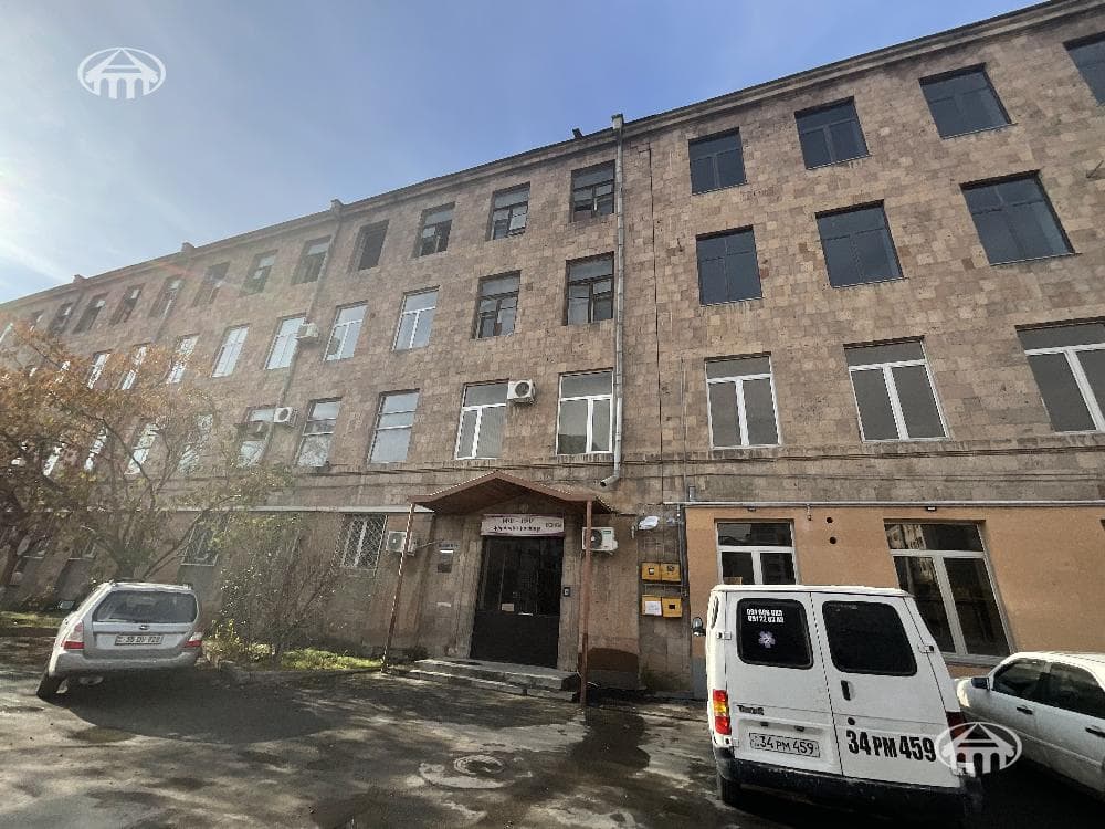 Прочее · 1 701 м² · Ереван