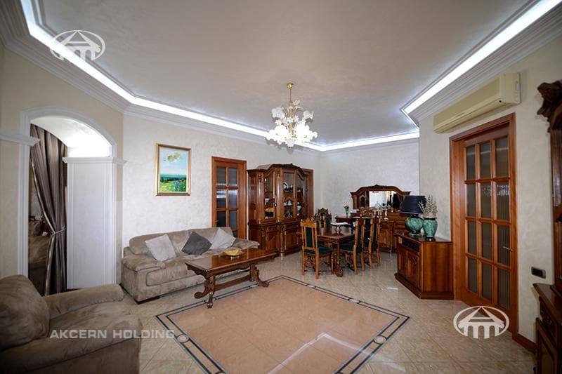 Квартира · 154 м² · Ереван