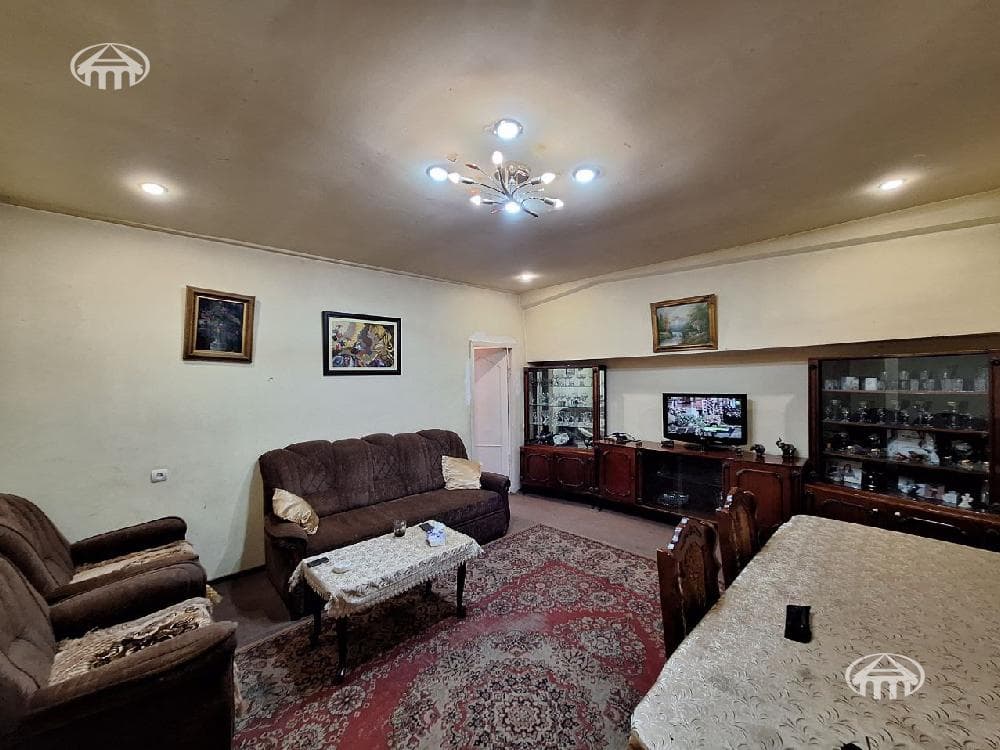 Квартира · 70 м² · Ереван