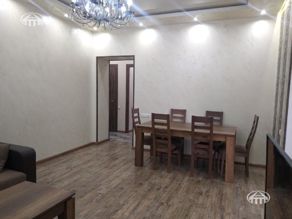 Բնակարան · 88 մ² · Երևան
