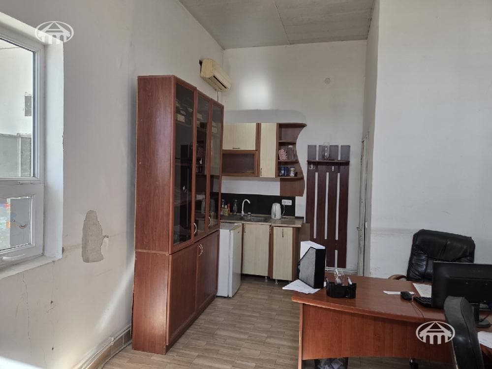 Прочее · 638 м² · Ереван