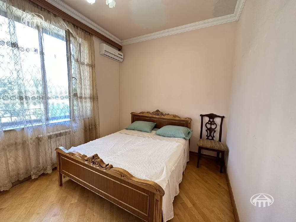 Mansion · 220 m² · Yerevan