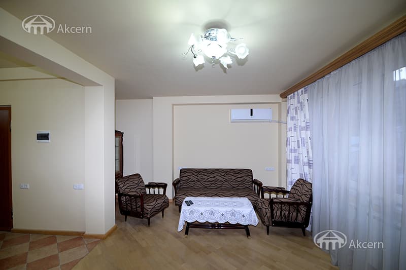 Квартира · 82 м² · Ереван