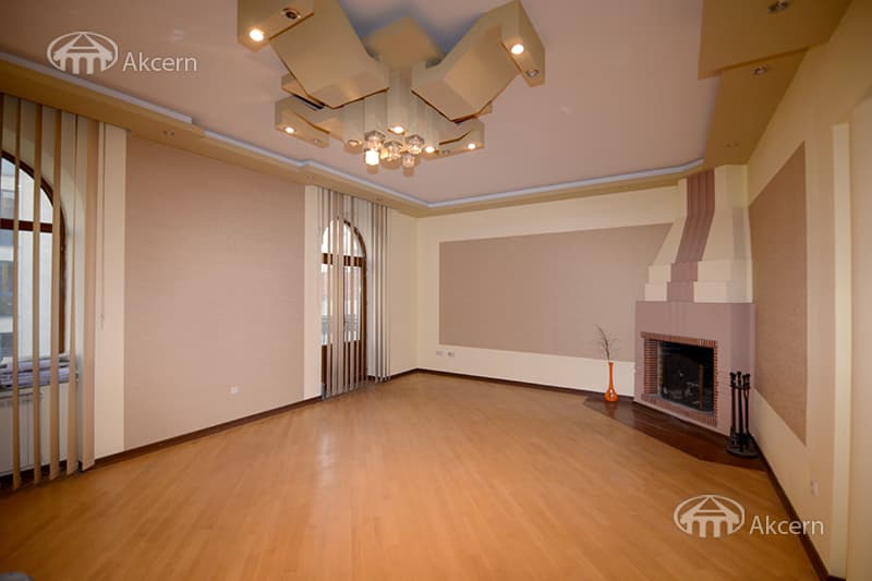 Квартира · 254 м² · Ереван