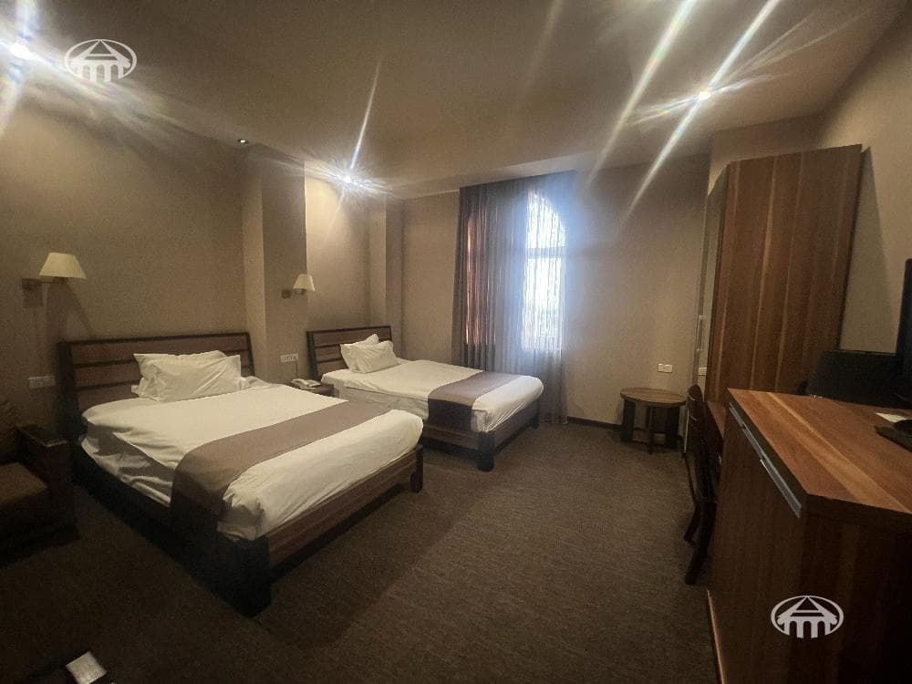Hotel · 9 rooms · 2,025 m² · Yerevan