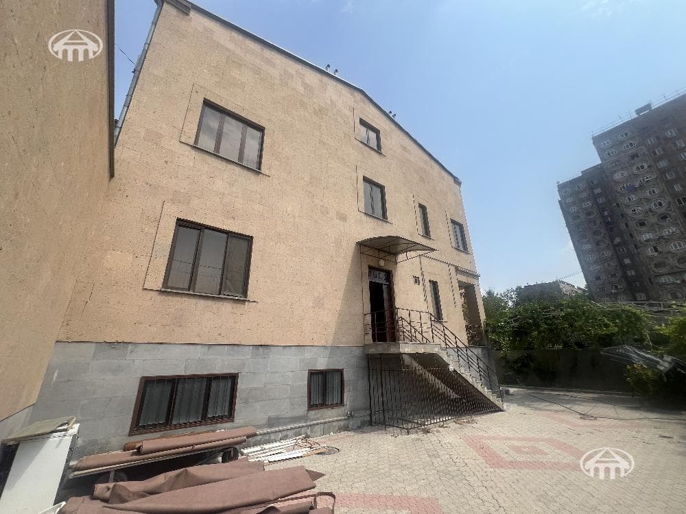 Office · 487 m² · Yerevan