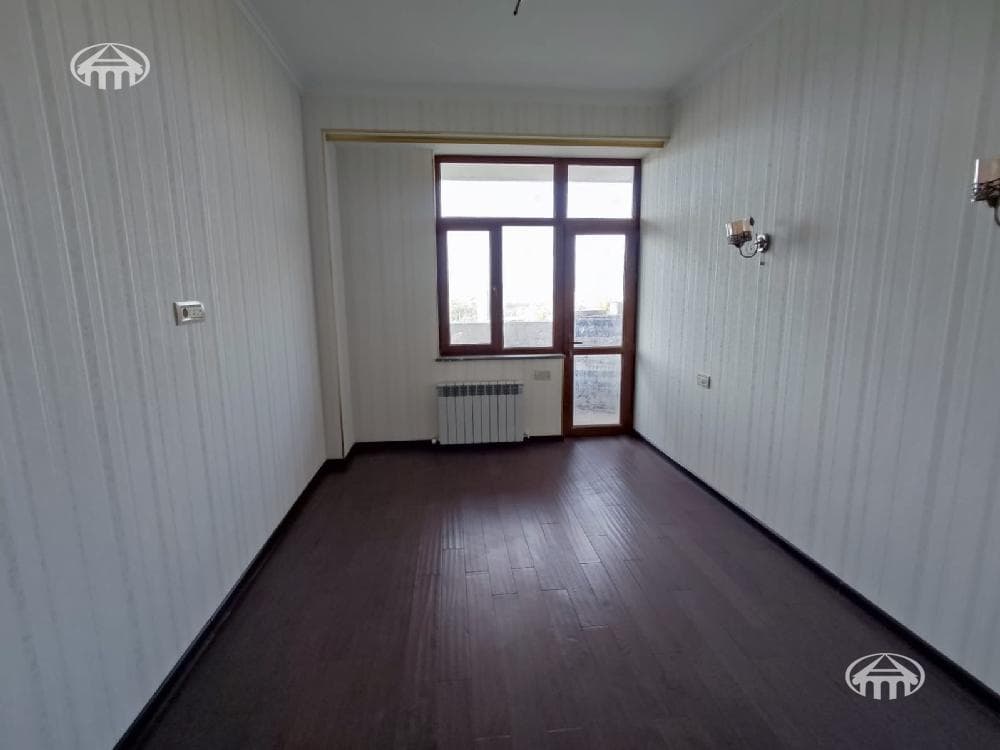 Квартира · 90,7 м² · Ереван