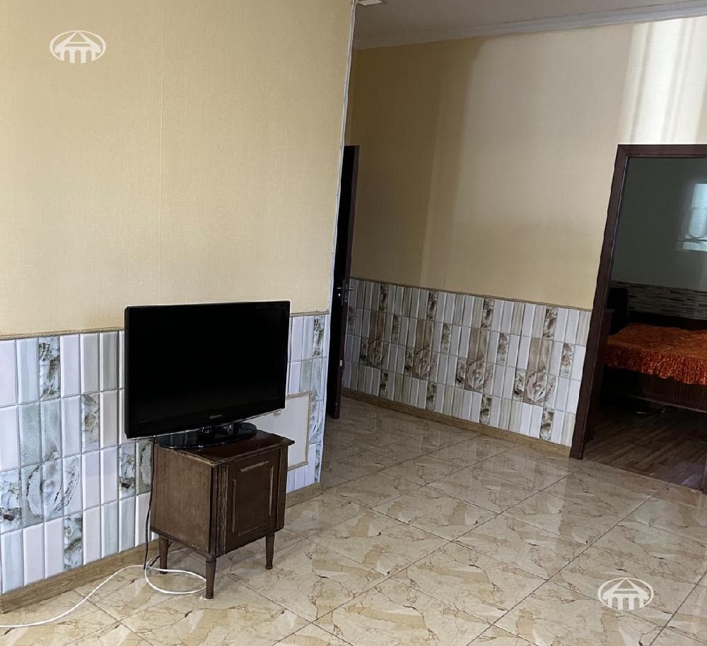 Квартира · 74 м² · Раздан