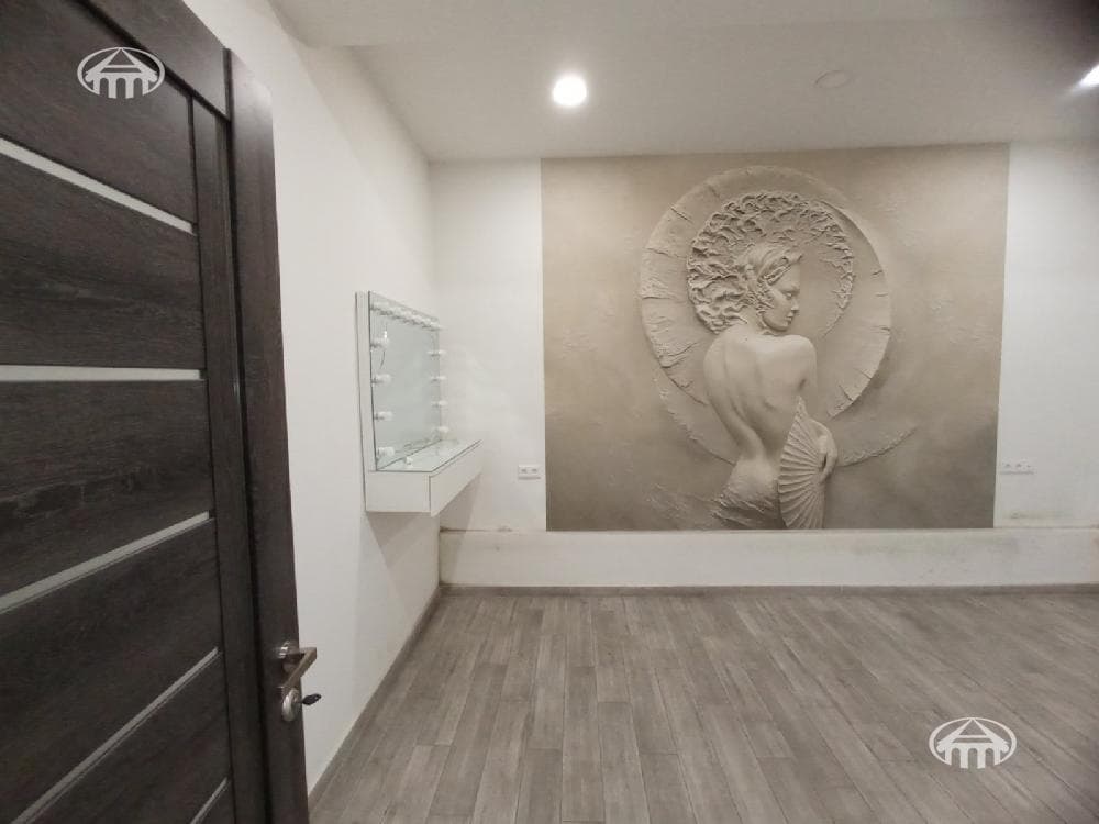 Office · 81 m² · Yerevan