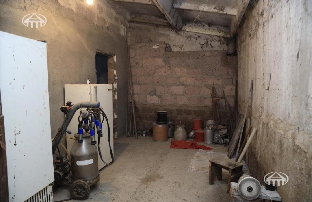 Прочее · 1 565 м² · Арзакан