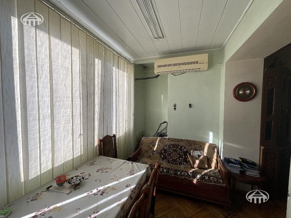Квартира · 77 м² · Ереван