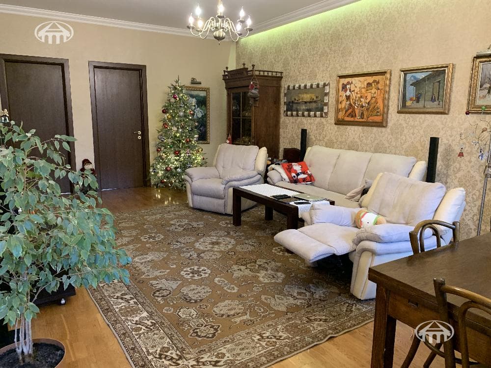 Բնակարան · 86 մ² · Երևան