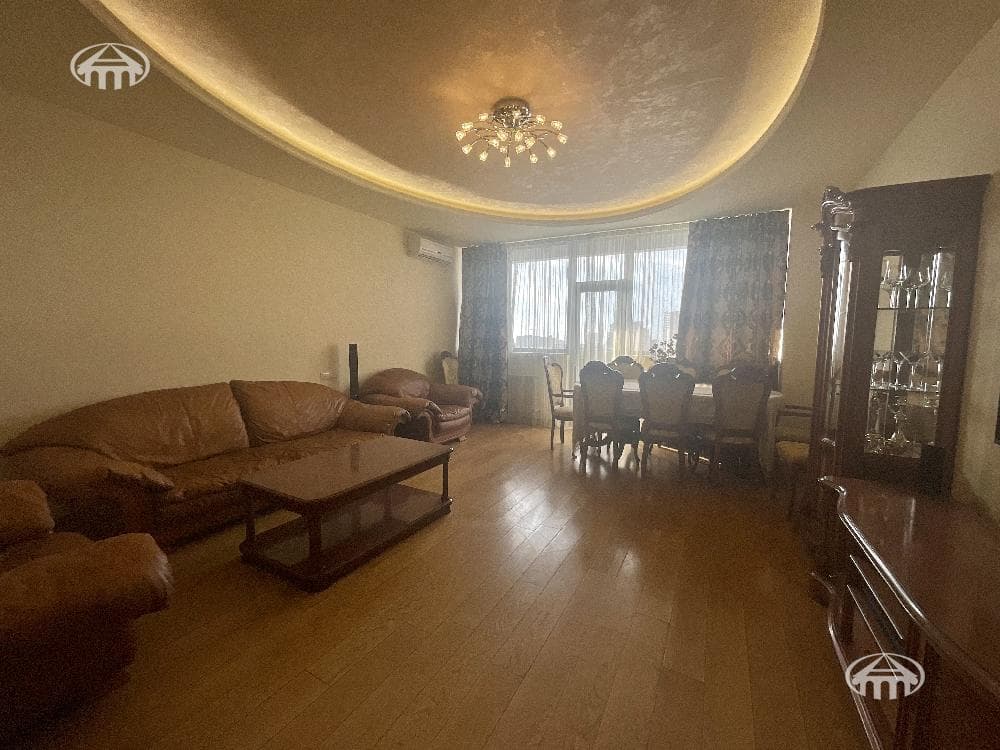 Квартира · 159 м² · Ереван