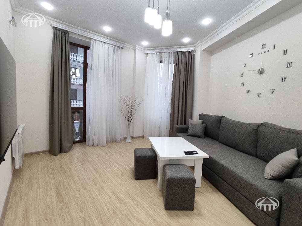 Apartment · 76 m² · Yerevan