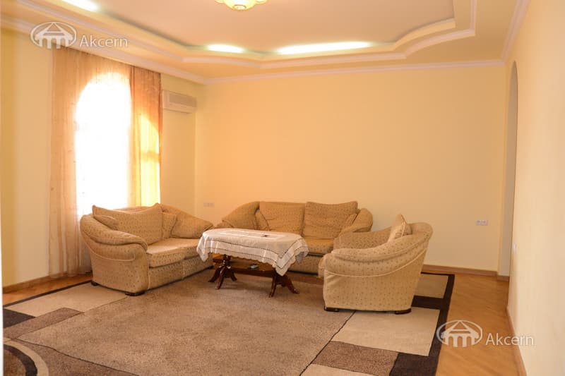 Квартира · 3 комн. · 95 м² · Ереван