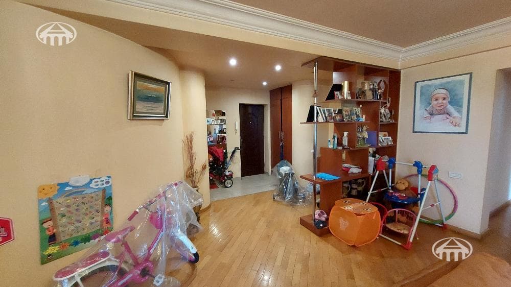 Квартира · 124 м² · Ереван