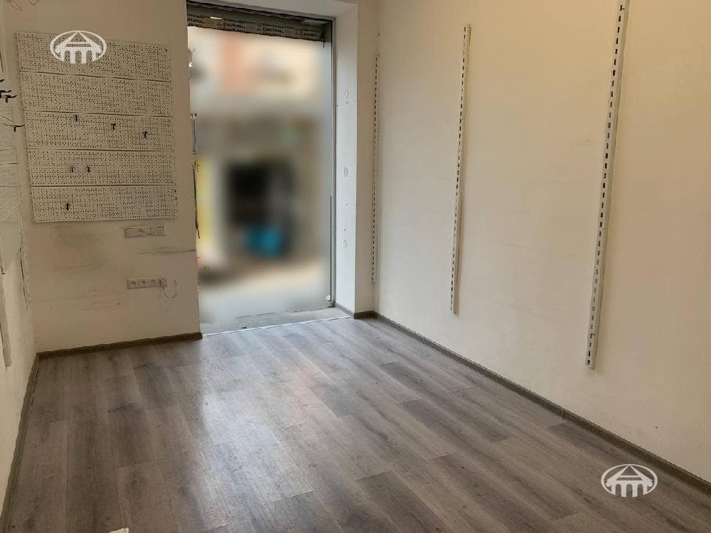 Խանութ · 18 մ² · Երևան
