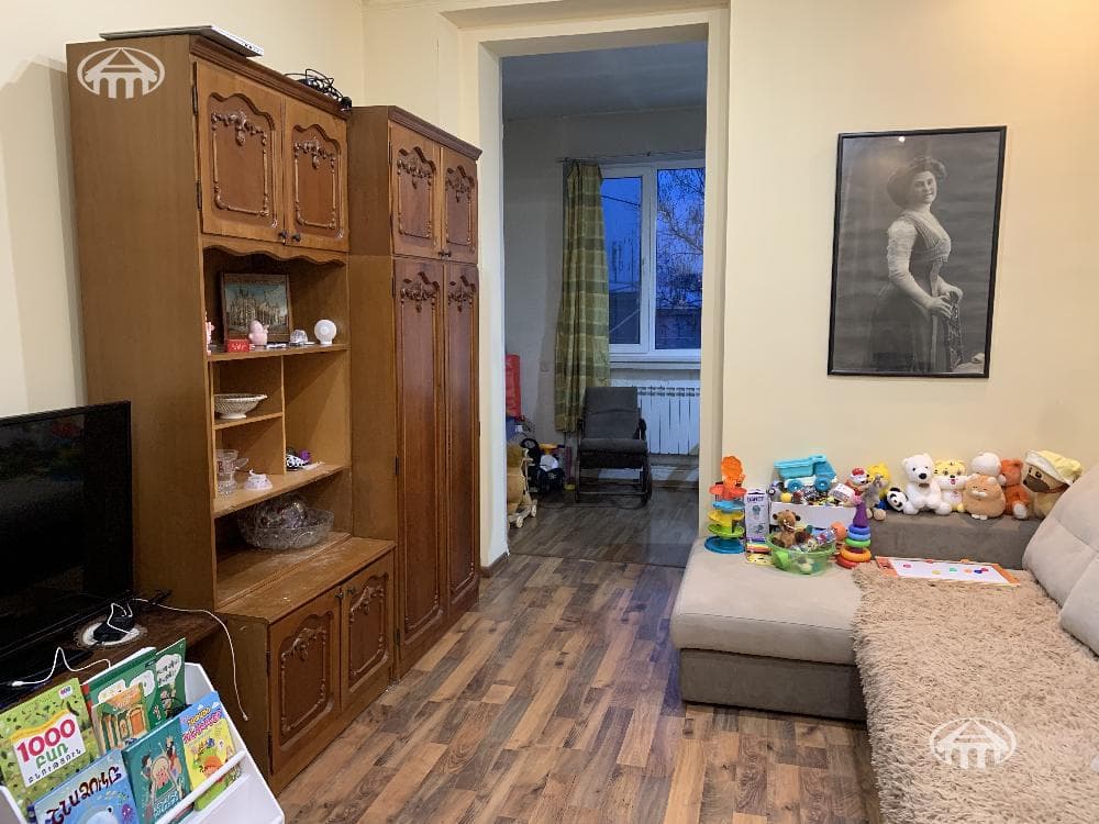 Квартира · 93 м² · Ереван