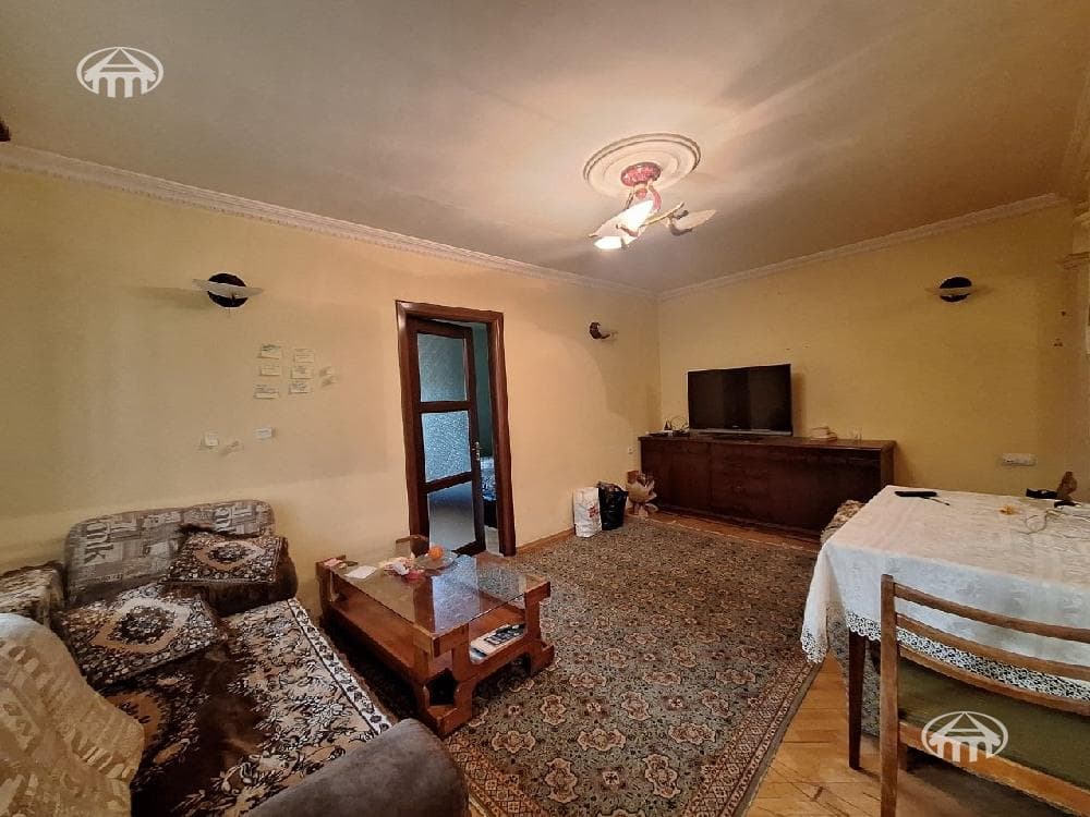Квартира · 2 комн. · 42 м² · Ереван