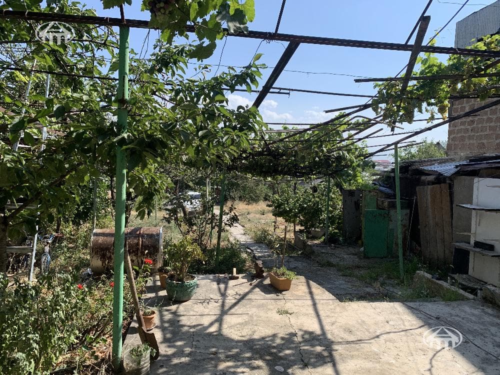 Առանձնատուն · 177 մ² · Երևան