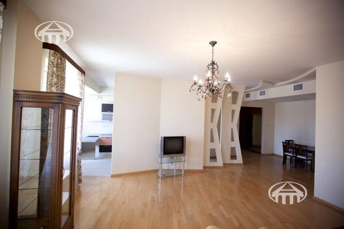 Квартира · 2 комн. · 101 м² · Ереван