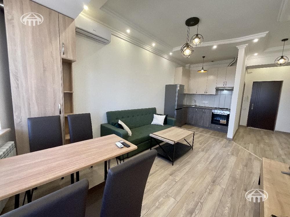 Квартира · 2 комн. · 59 м² · Ереван