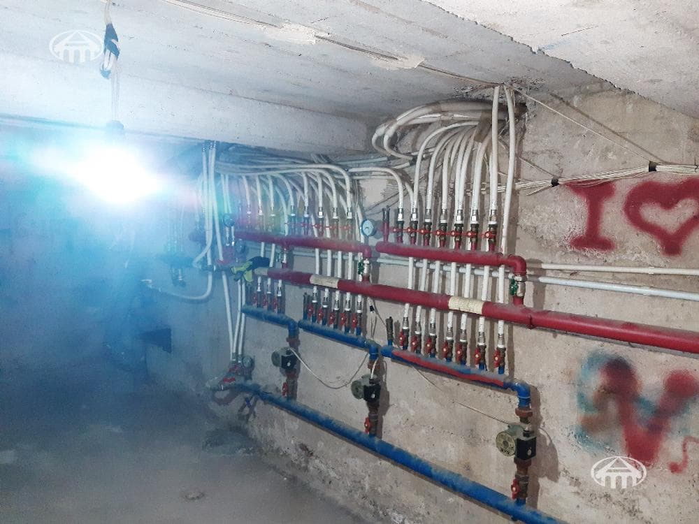 Քոթեջ · 6 սեն. · 393 մ² · Երևան