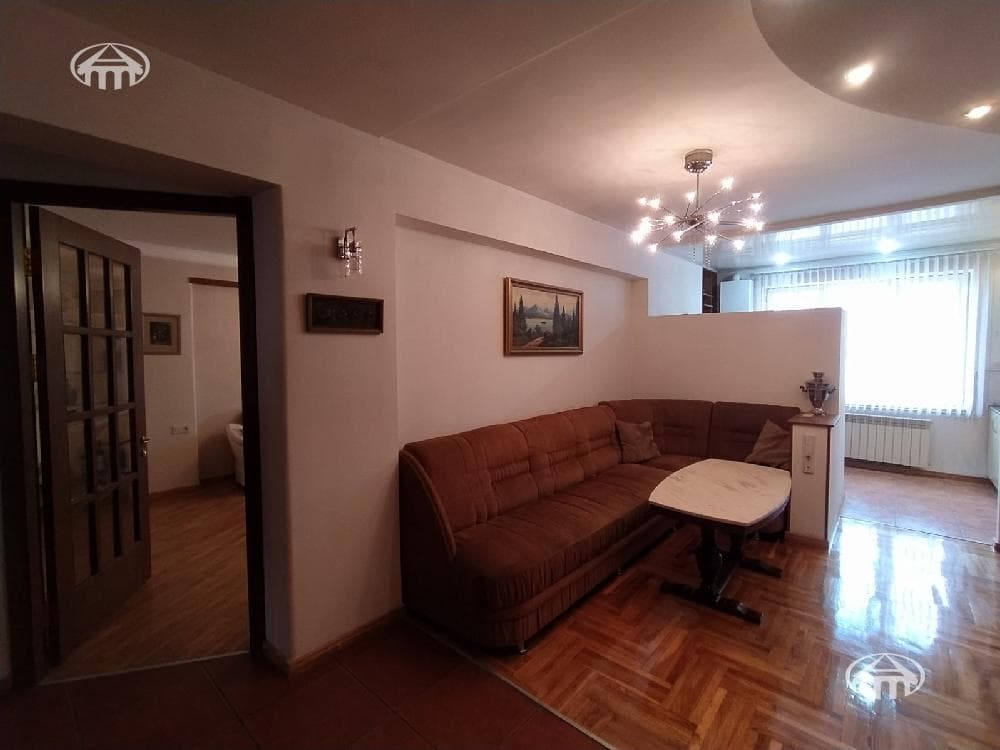 Квартира · 2 комн. · 81 м² · Ереван