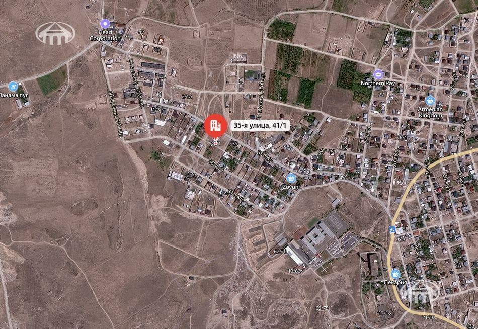 Land · 300 m² · Zovuni