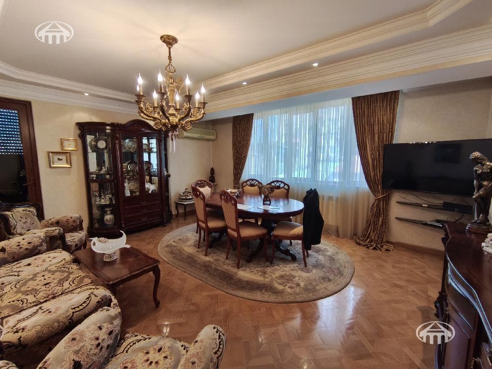 Квартира · 3 комн. · 95 м² · Ереван