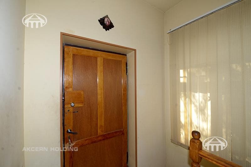 House · 5 rooms · 220 m² · Arabkir
