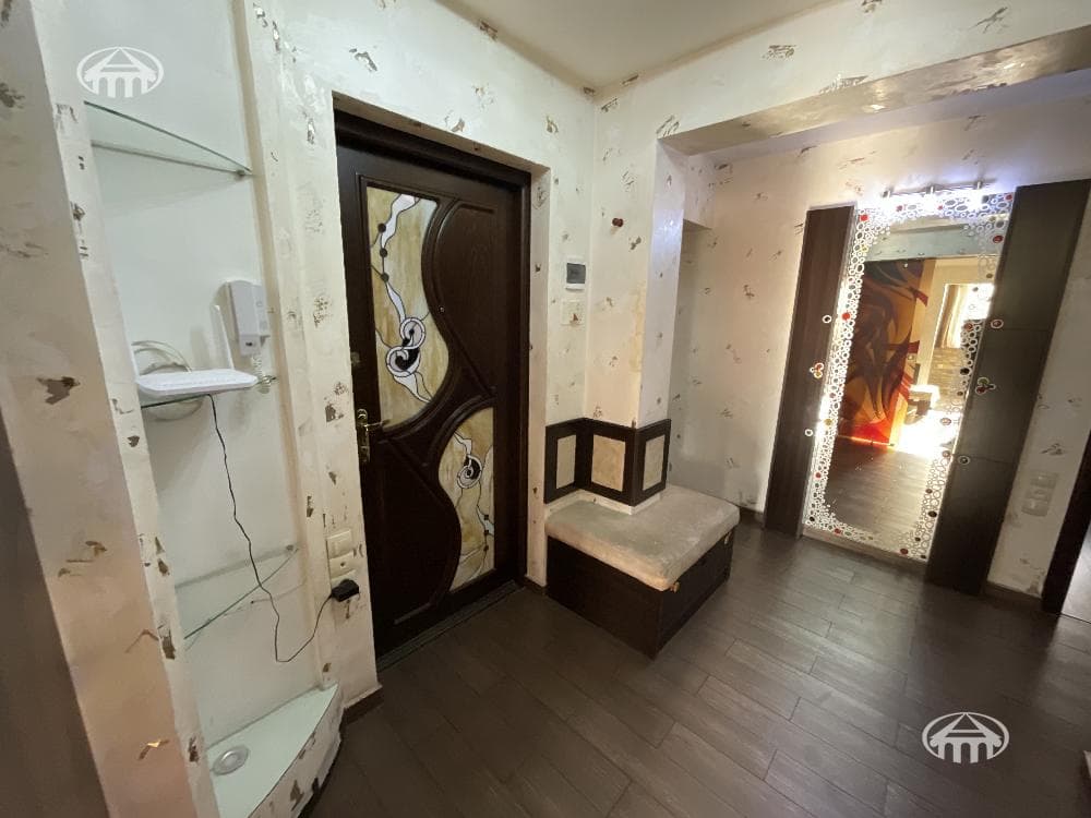 Apartment · 3 rooms · 96 m² · Davtashen