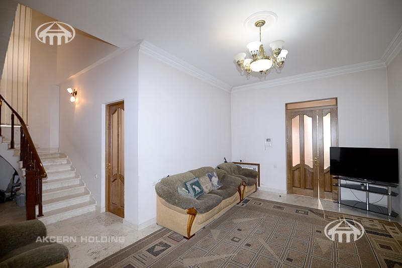 Особняк · 7 комн. · 505 м² · Эребуни
