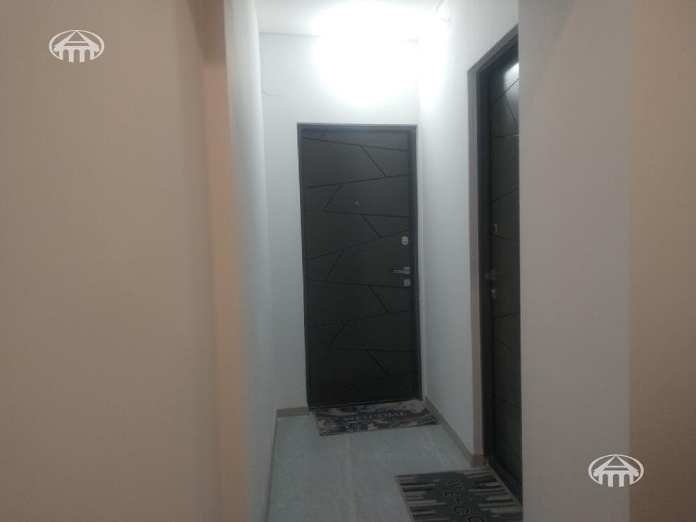 Apartment · 2 rooms · 46 m² · Kentron