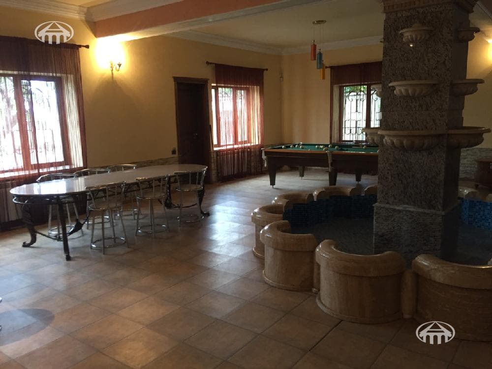Mansion · 7 rooms · 664 m² · Nork-Marash