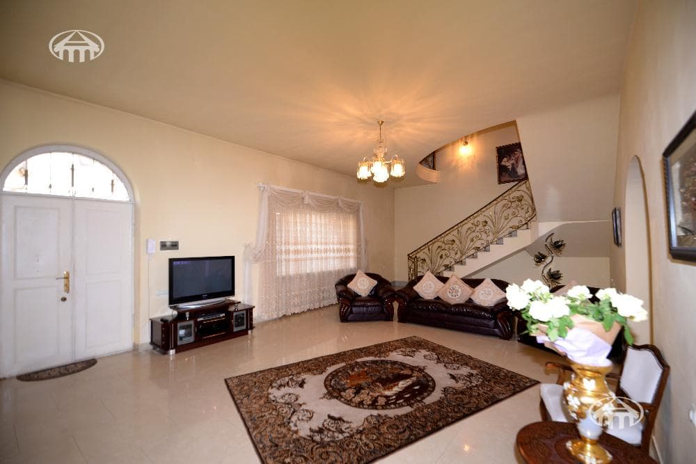 Mansion · 9 rooms · 934 m² · Nork-Marash