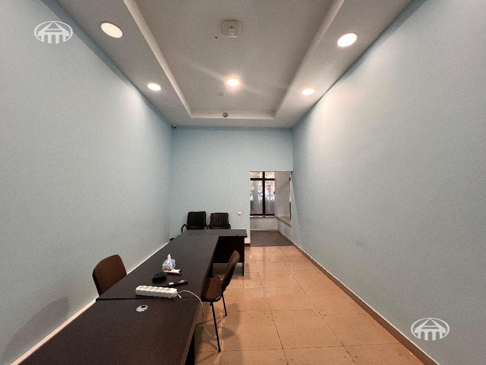 Retail · 664 m² · Arabkir